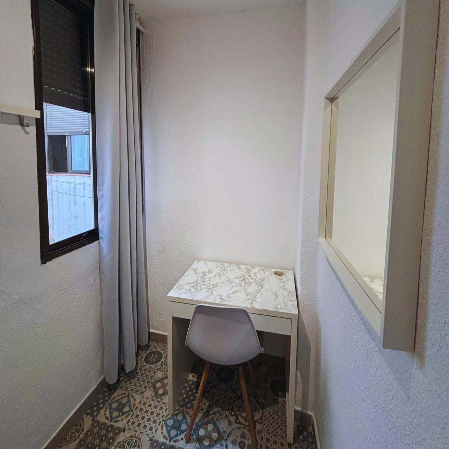 Barbieri Rumah tetamu 2*