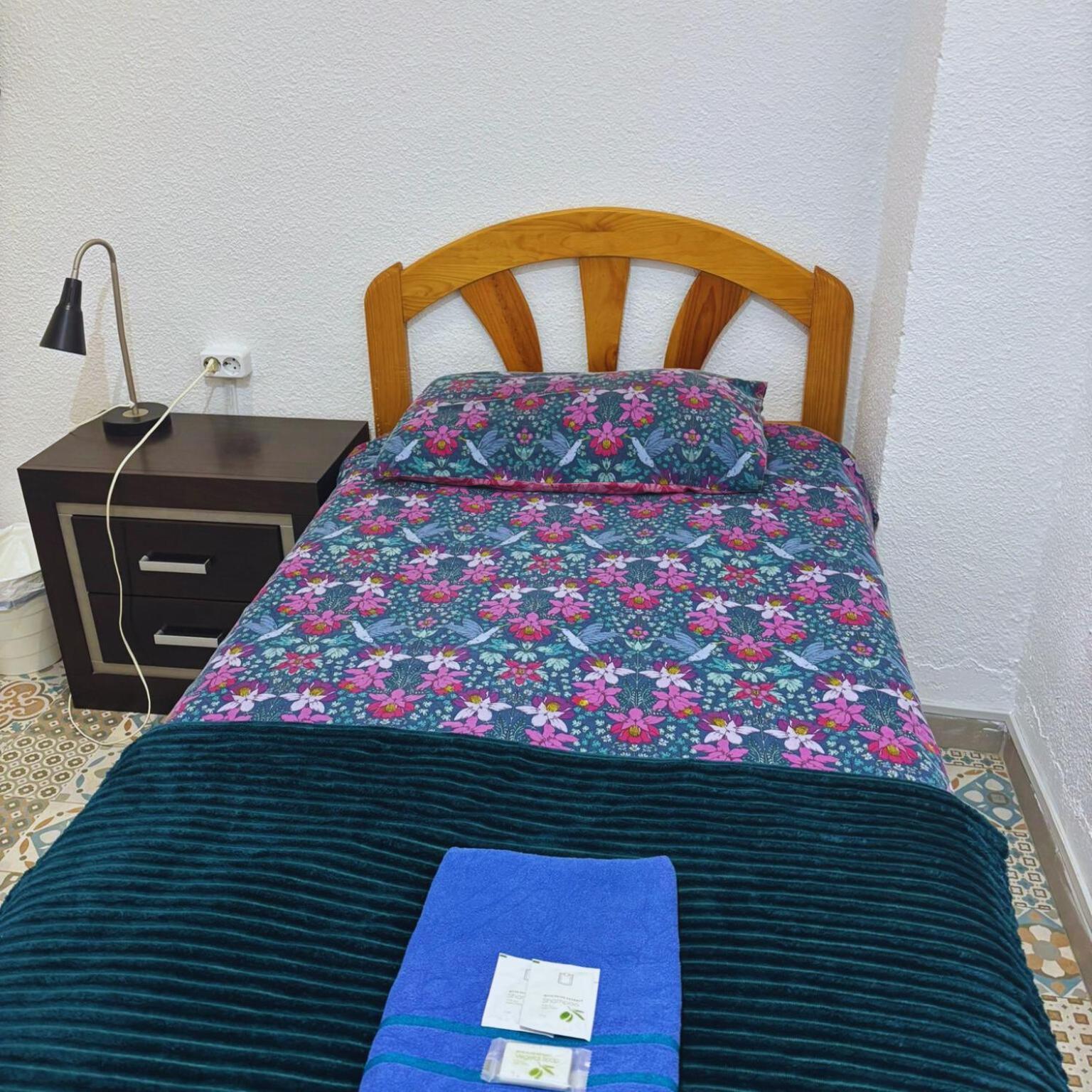 Barbieri Rumah tetamu 2*